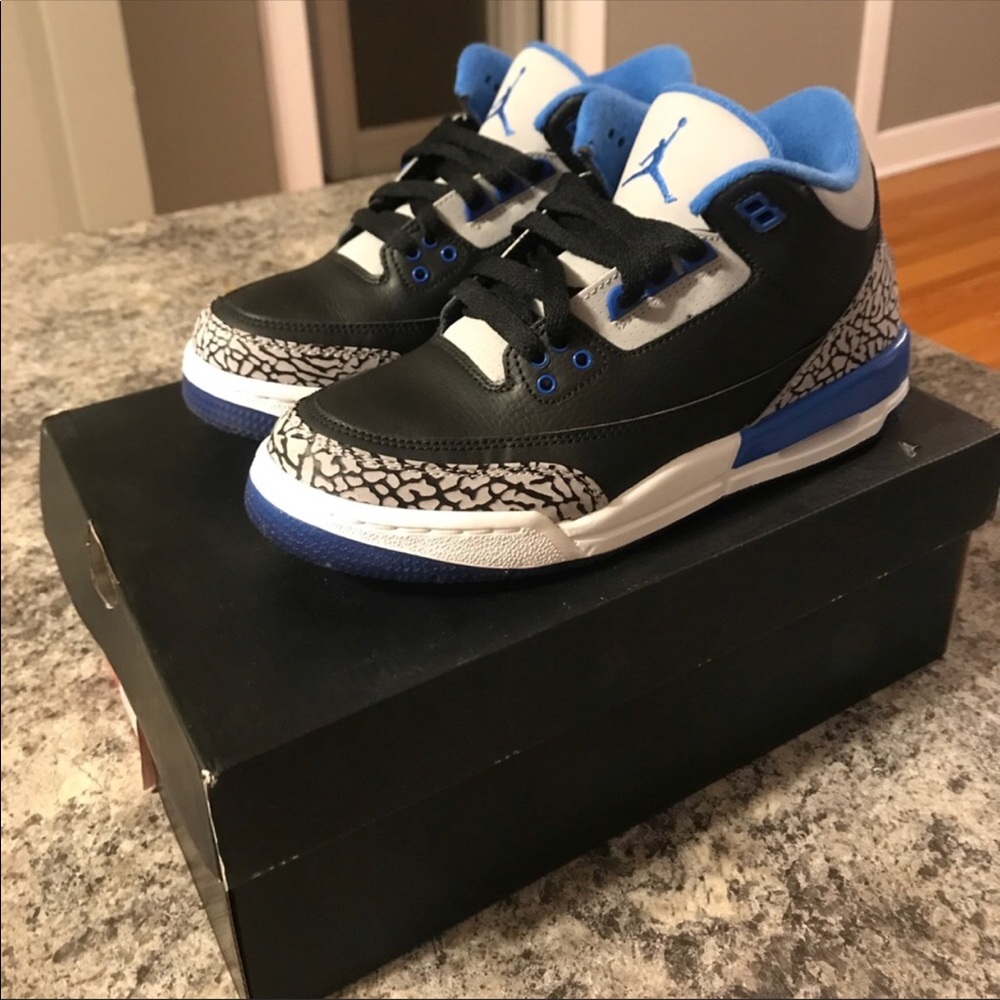Retro Jordan 3’s Limited Edition